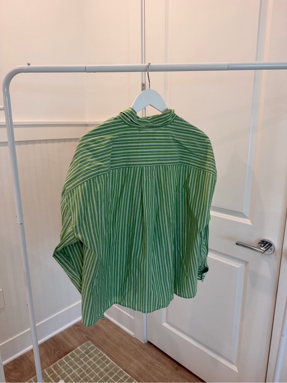 XiRENA Green and White Striped Button-Up Shirt - Picture 4 of 4
